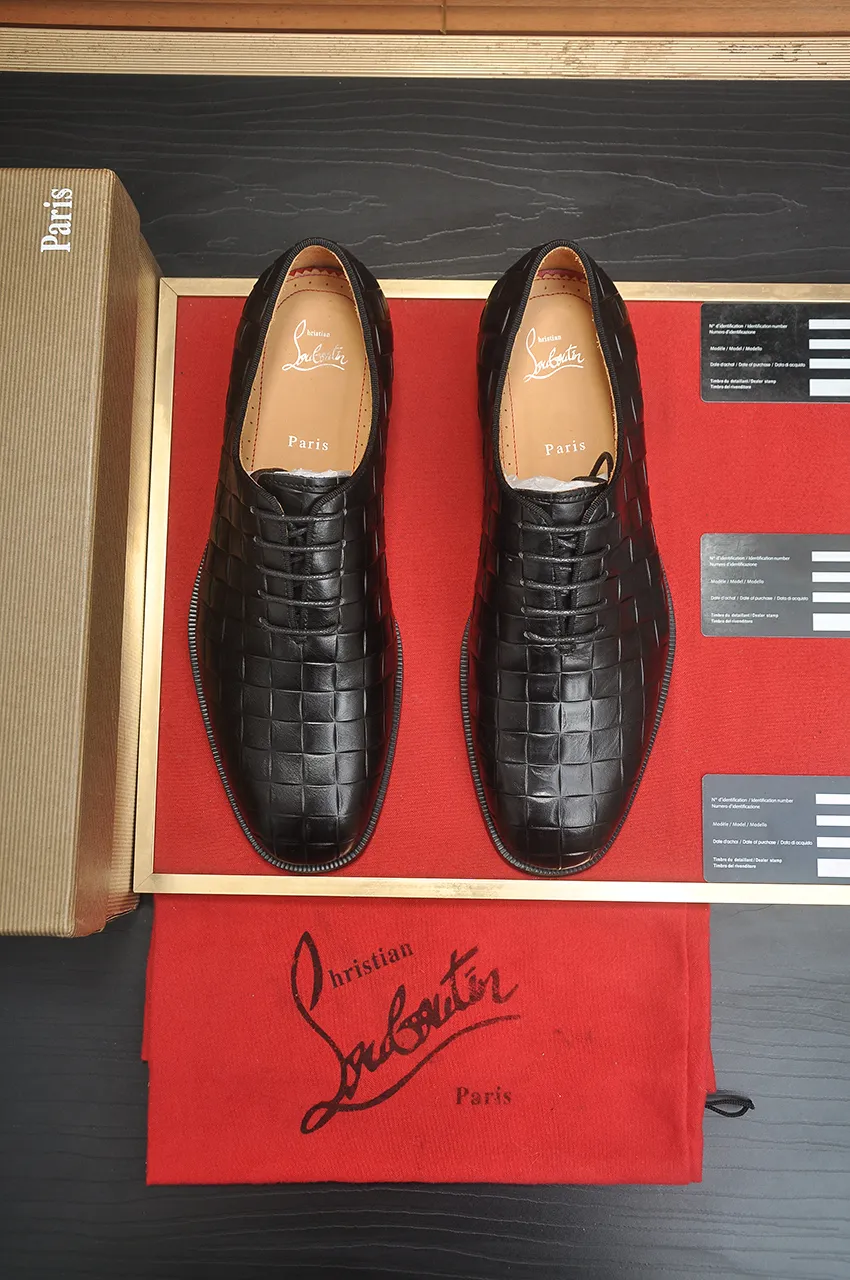 Men's shoes 💰620💶 [Chrstian Loubotin] Red-soled shoes 💋Original mold opening, the highest version on the market, purely handmade ➕Imported cowhide uppers, first-layer water-dyed cowhide lining! Original EU high-gloss outsole. 38 to 45 (45 customized)